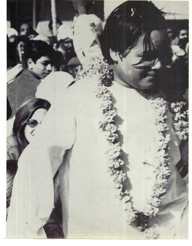 Prem Rawat aka Guru Maharaj Ji – Divine Light magazine Guru Puja Special 1973