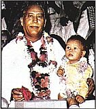 Maharaji Teaching About Shri Maharaj Ji