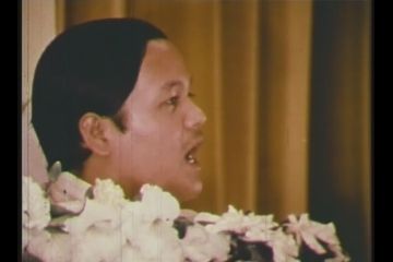 Prem Rawat Speaking On Stage in Los Angeles, 1973