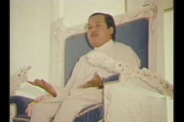 Prem Rawat On Stage At Guru Puja 1973 in London