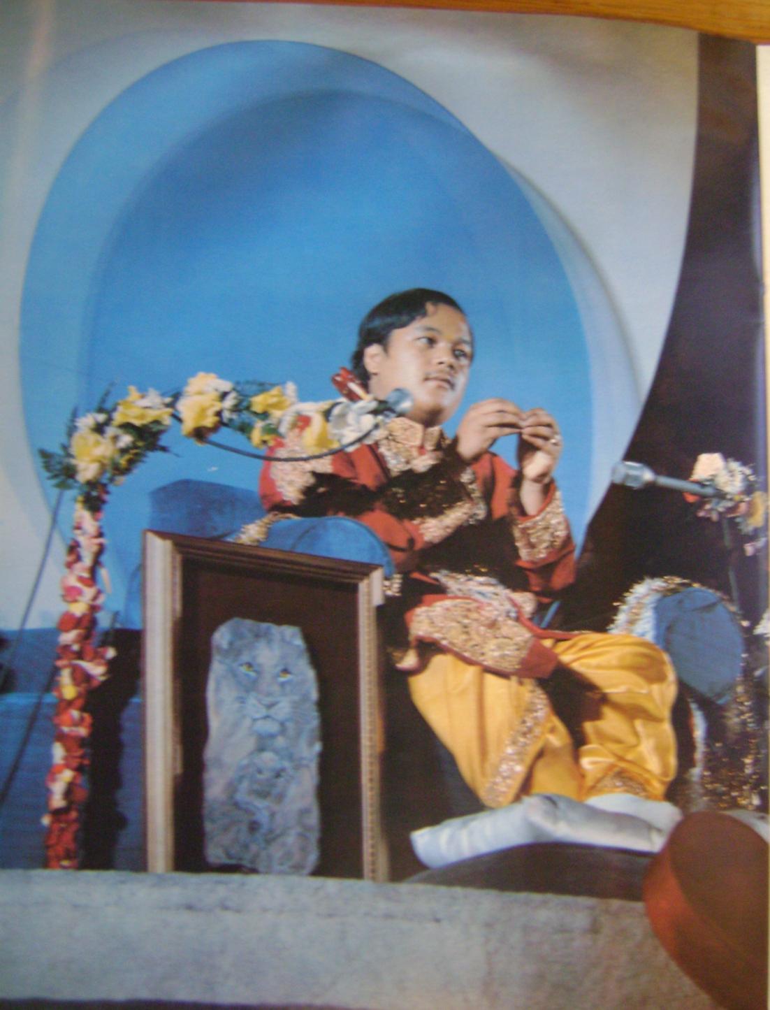Maharaji In the Astrodome at Millenium '73
