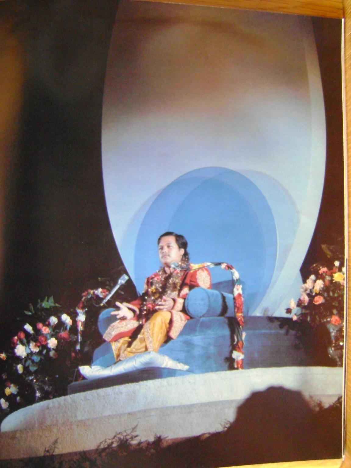 Maharaji In the Astrodome at Millenium '73