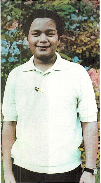 Prem Rawat aka Guru Maharaj Ji &ndash; Divine Light magazine Guru Puja Special 1973