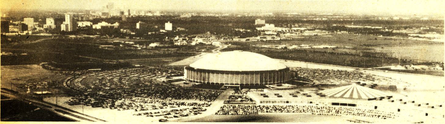 Prem Rawat stars at Millenium 73 at the Houston Astrodome