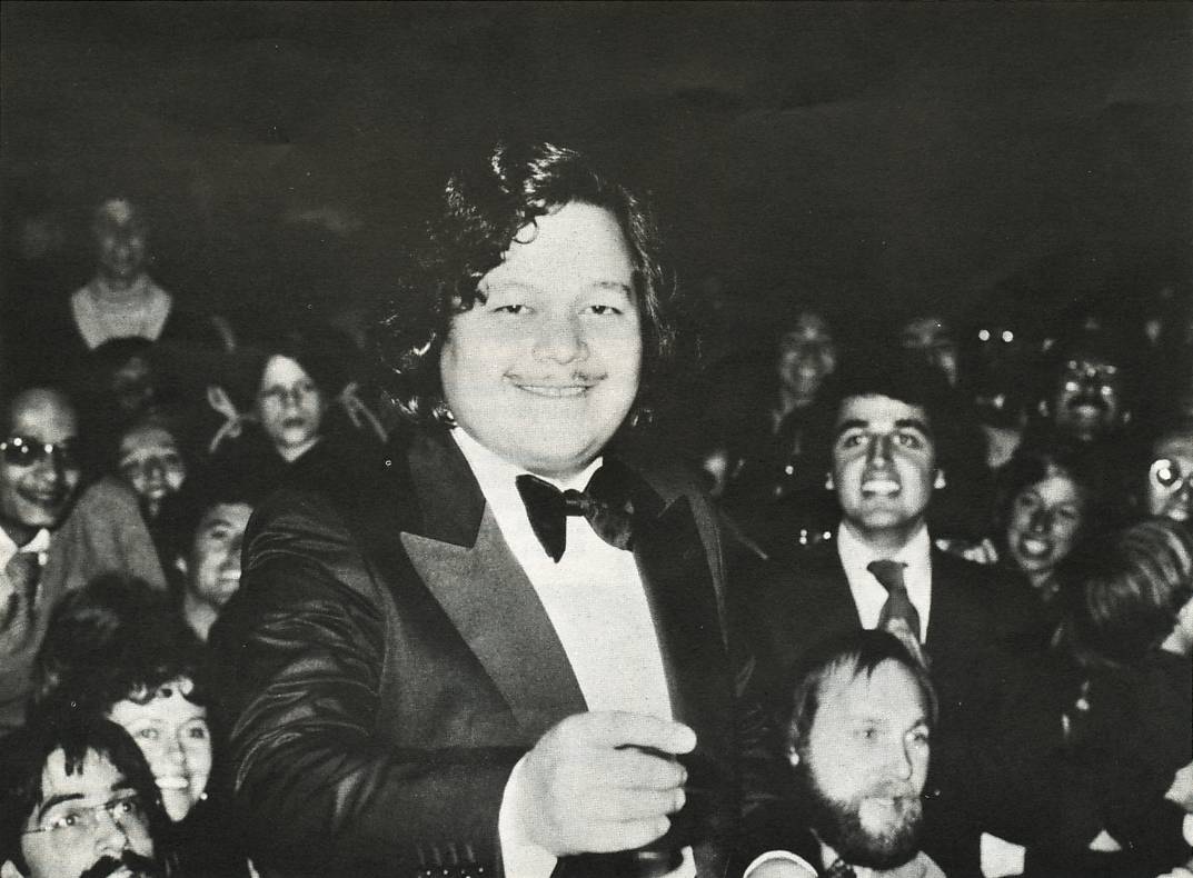 Prem Rawat Inspirational Speaker In Tuxedo With Premies 1977