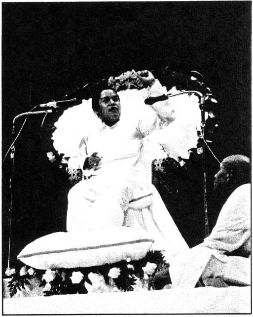 Prem Rawat (Maharaji) When He Was Satguru Maharaj, The Prince Of Peace, 1971