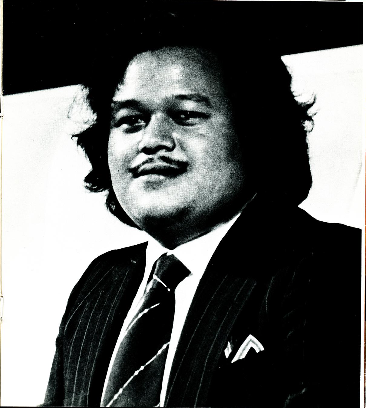 Photo Of Prem Rawat (Maharaji) In 1980 DUO Booklet Guru Maharaj Ji's World