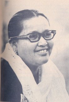 Prem Rawat's mother, Mata Ji, in 1973 before she disowned him