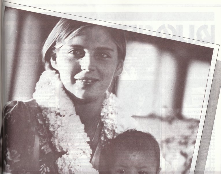 Durga Ji (Marolyn Rawat nee Johnson) Wife Of Prem Rawat (Maharaji) in Tokyo 1975