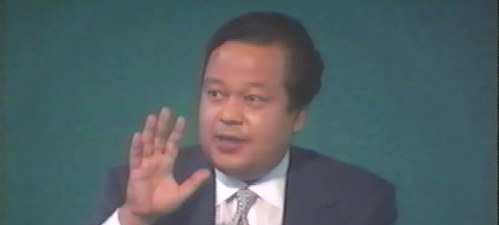 Maharaji with Aspirants 1993