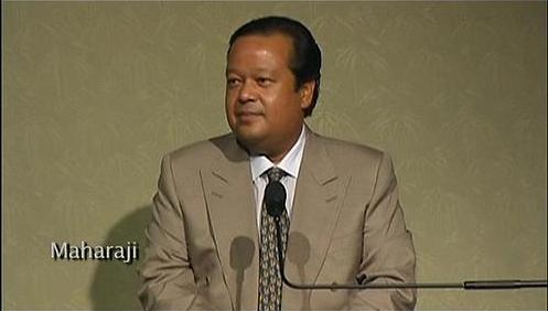Maharaji 2004