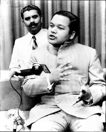 Prem Rawat aka Guru Maharaj Ji in Sydney 1972 Prem Rawat aka Guru Maharaj Ji in Sydney 1972